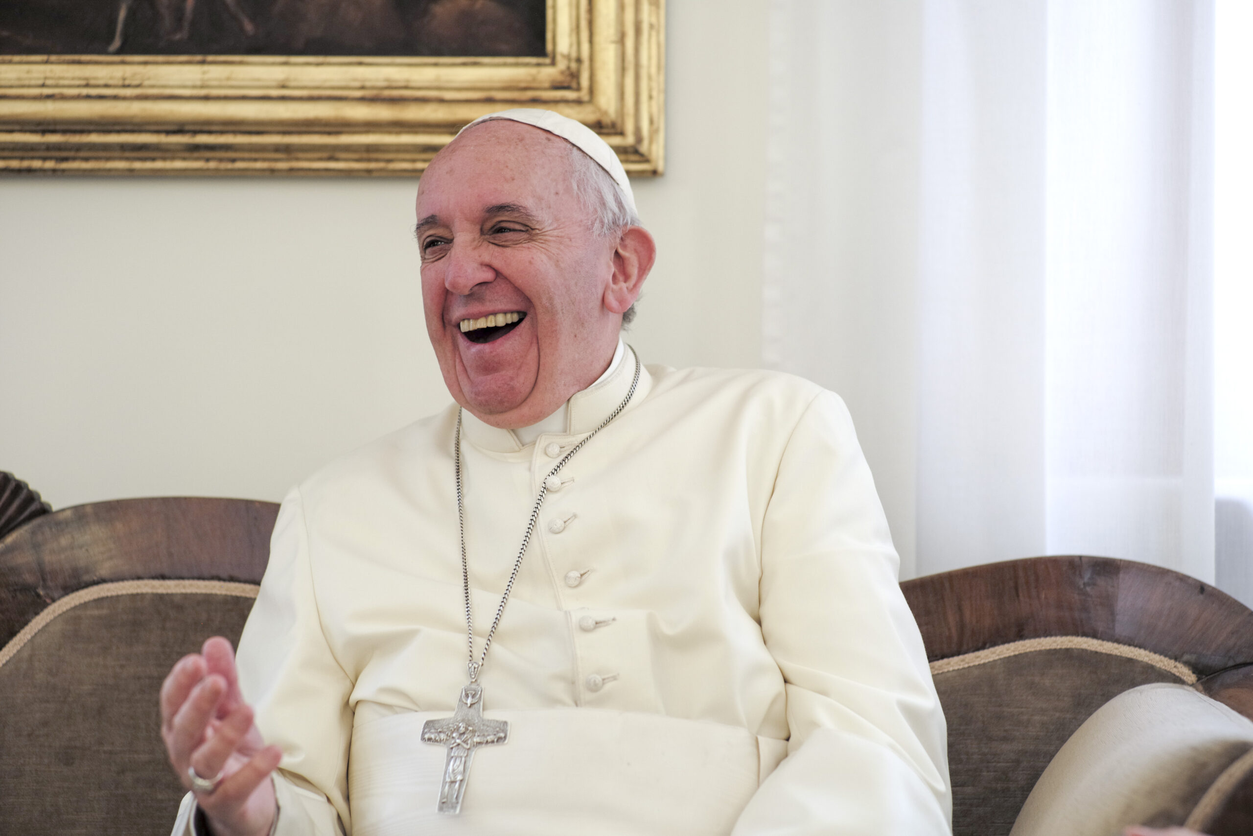 This image has an empty alt attribute, its filename is Page-01_Cover_Pope-Francis-scaled.jpg